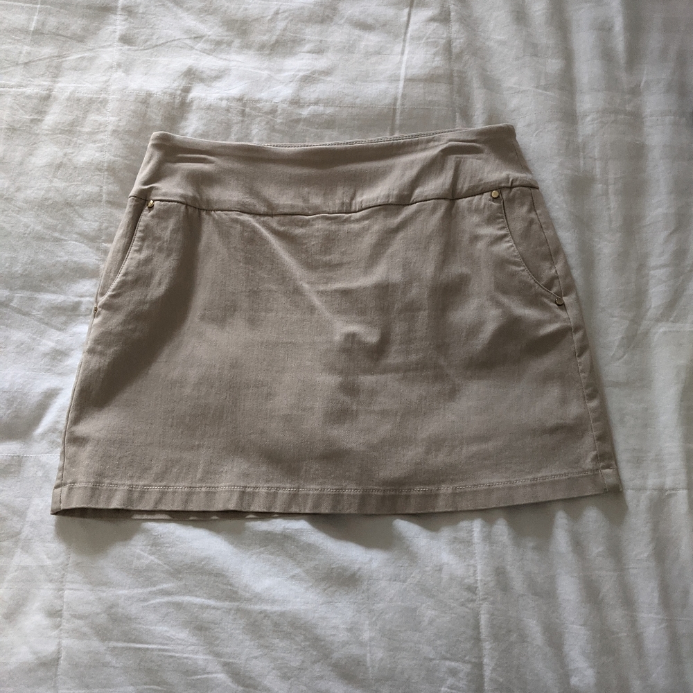 Attyre Beige Skort 4P
